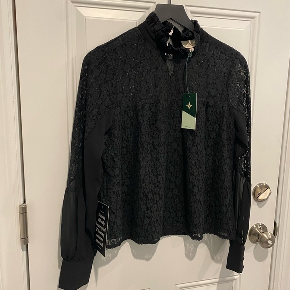Tuckernuck Rosalee Black Lace Top Women’s Size Small NWT - Picture 7 of 12